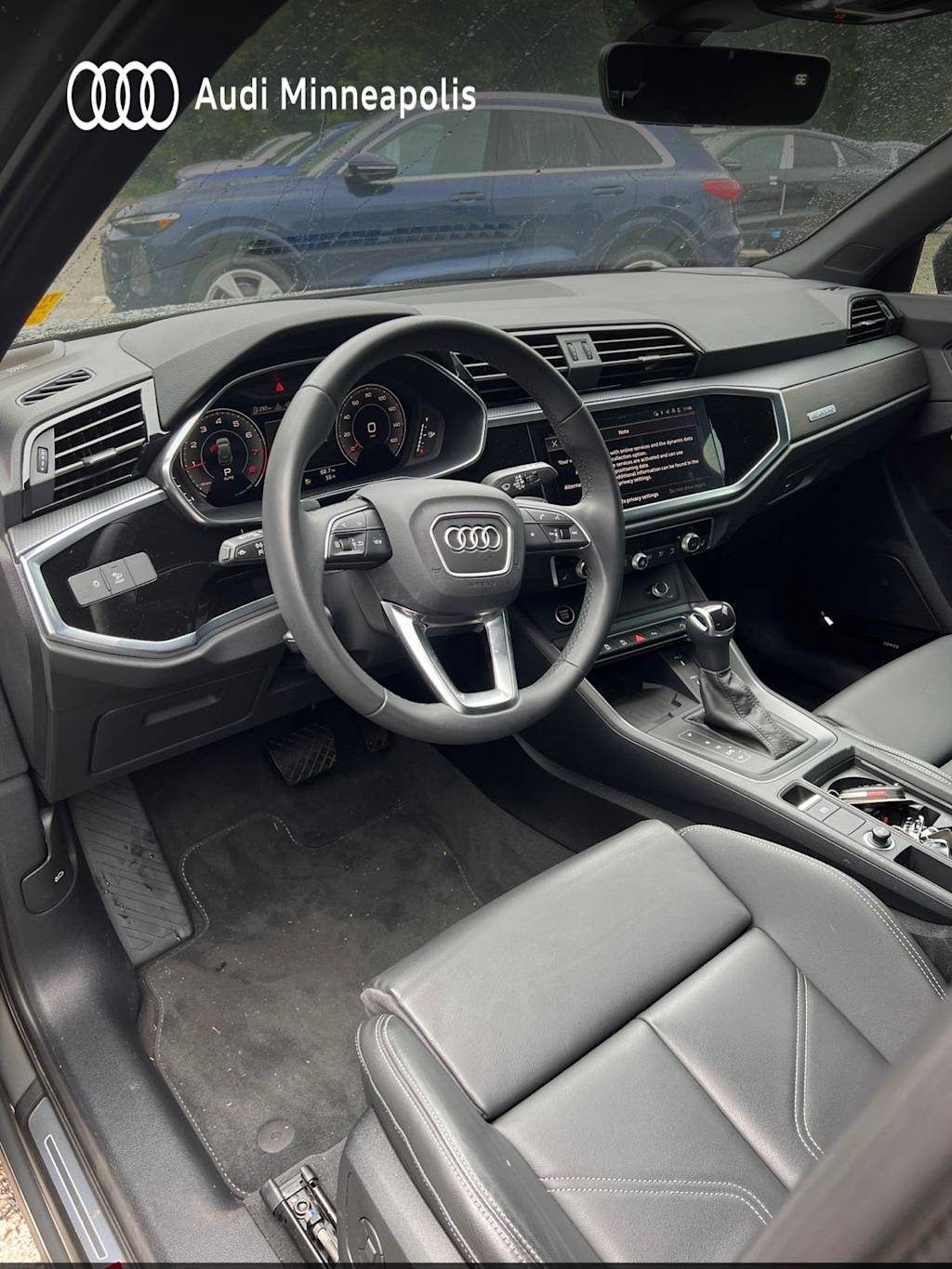 Thumbnail: 2024 Audi Q3 - 9