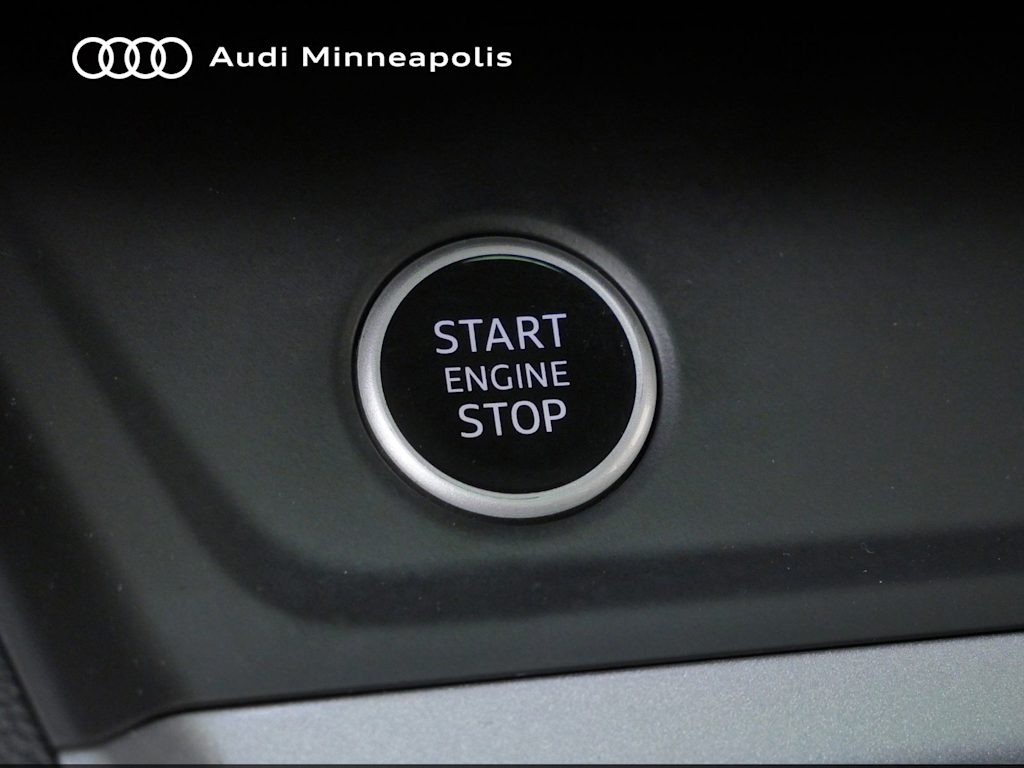 Thumbnail: 2022 Audi Q3 - 25