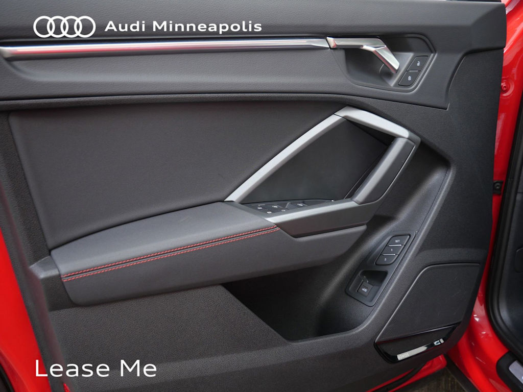 Thumbnail: 2025 Audi Q3 - 16