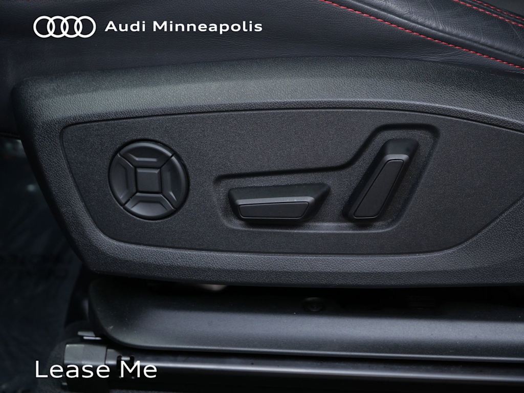 Thumbnail: 2025 Audi Q3 - 17