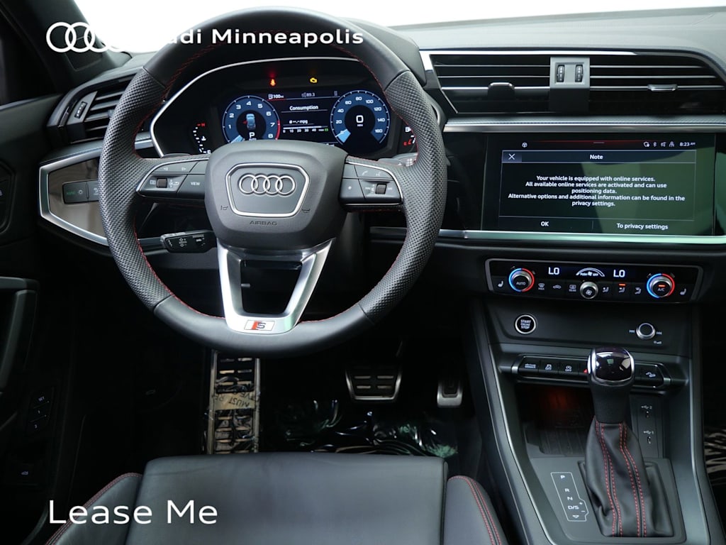 Thumbnail: 2025 Audi Q3 - 8