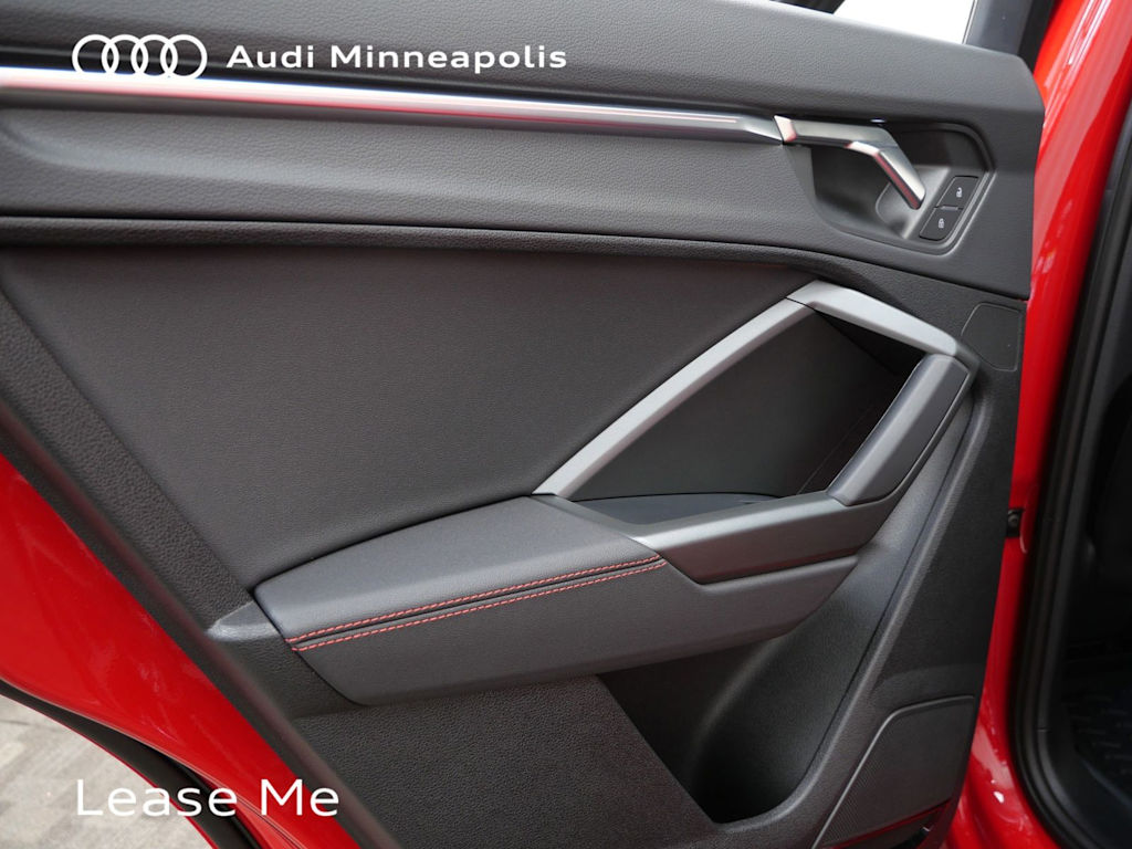 Thumbnail: 2025 Audi Q3 - 18