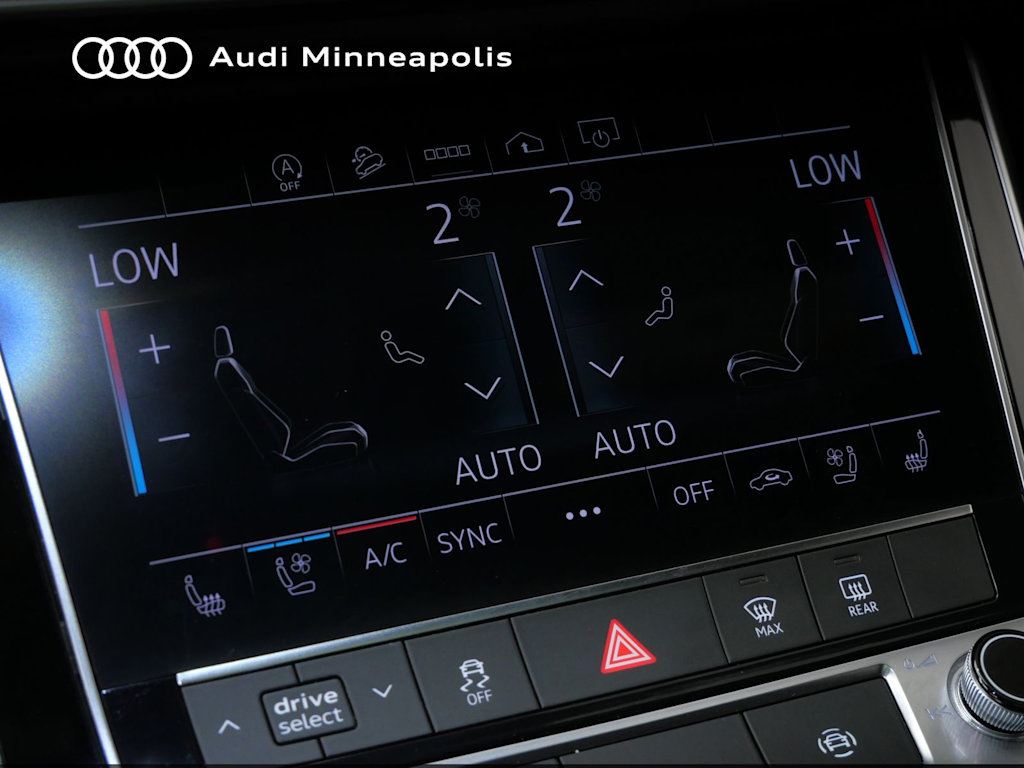 Thumbnail: 2021 Audi Q8 - 23