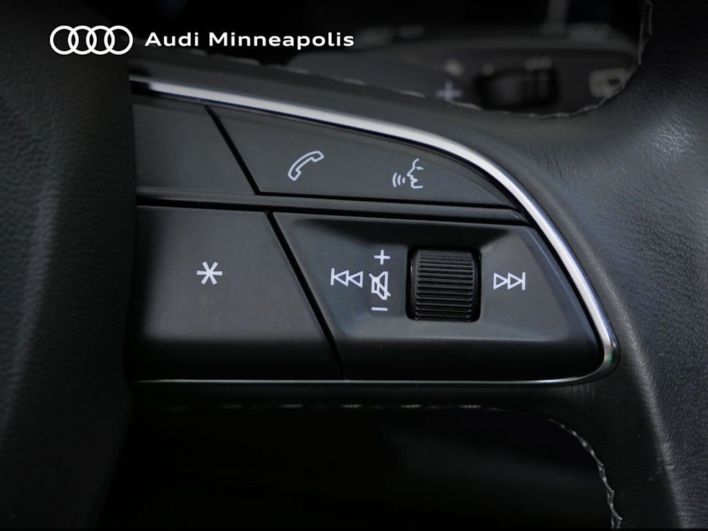 Thumbnail: 2021 Audi Q8 - 22