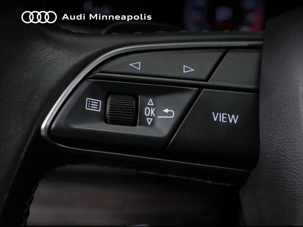 Thumbnail: 2021 Audi Q8 - 21