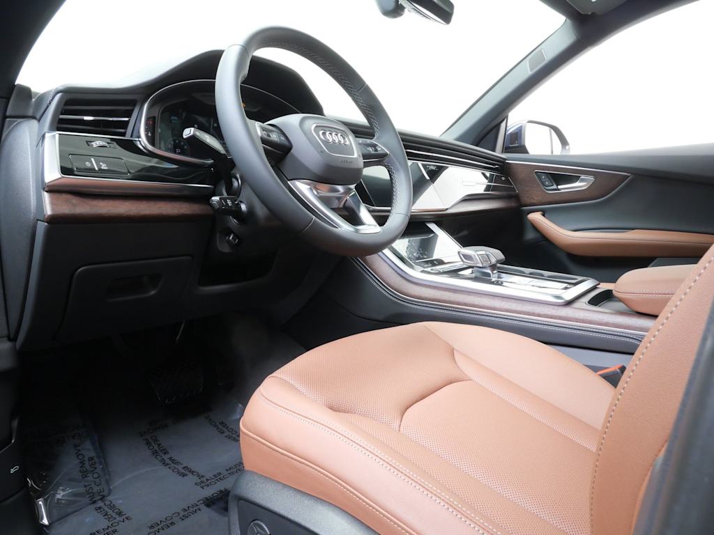 Thumbnail: 2026 Audi Q8 - 2