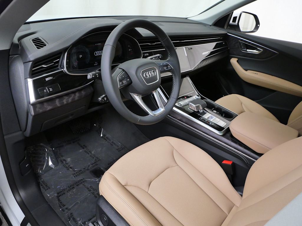 Thumbnail: 2026 Audi Q8 - 2