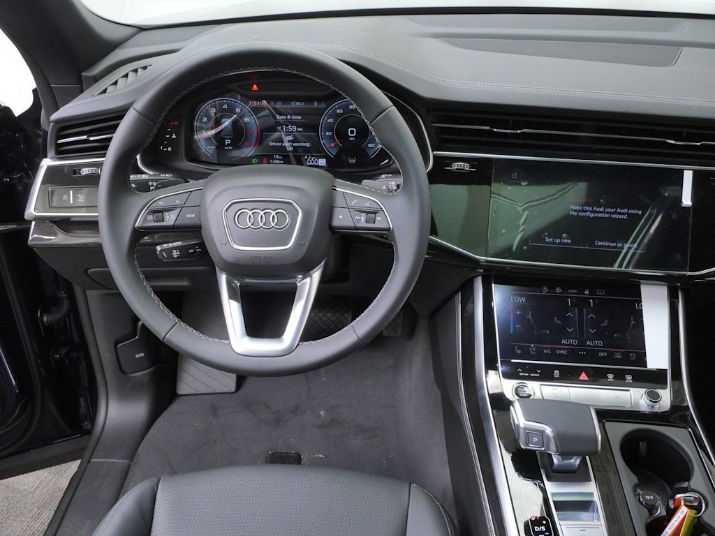 Thumbnail: 2026 Audi Q8 - 2