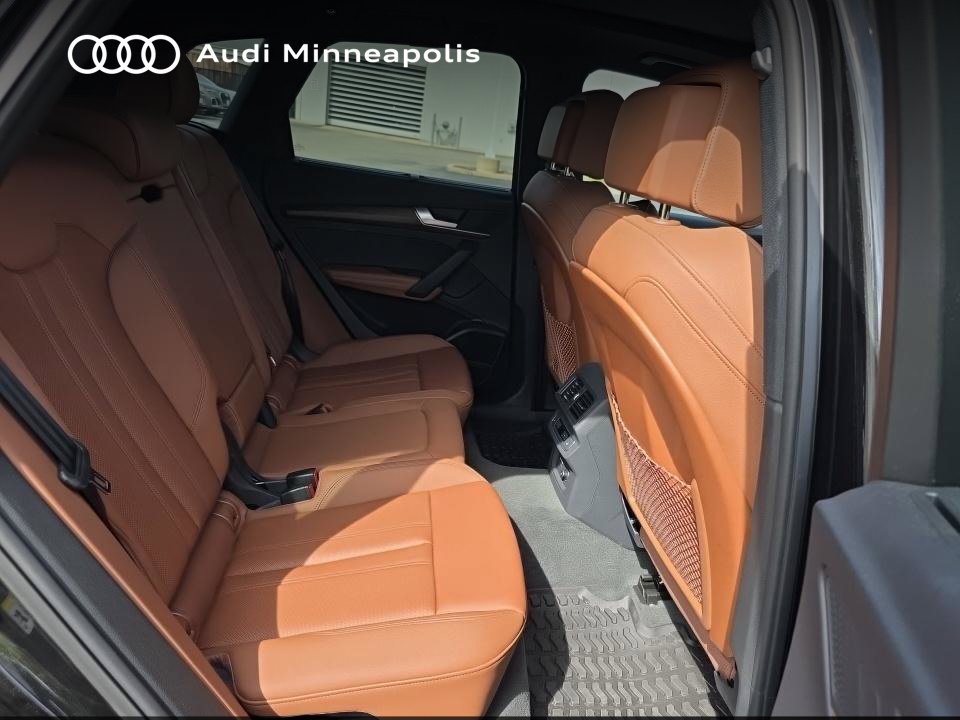 Thumbnail: 2023 Audi Q5 - 9