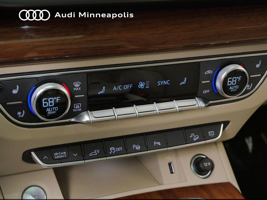 Thumbnail: 2023 Audi Q5 - 22