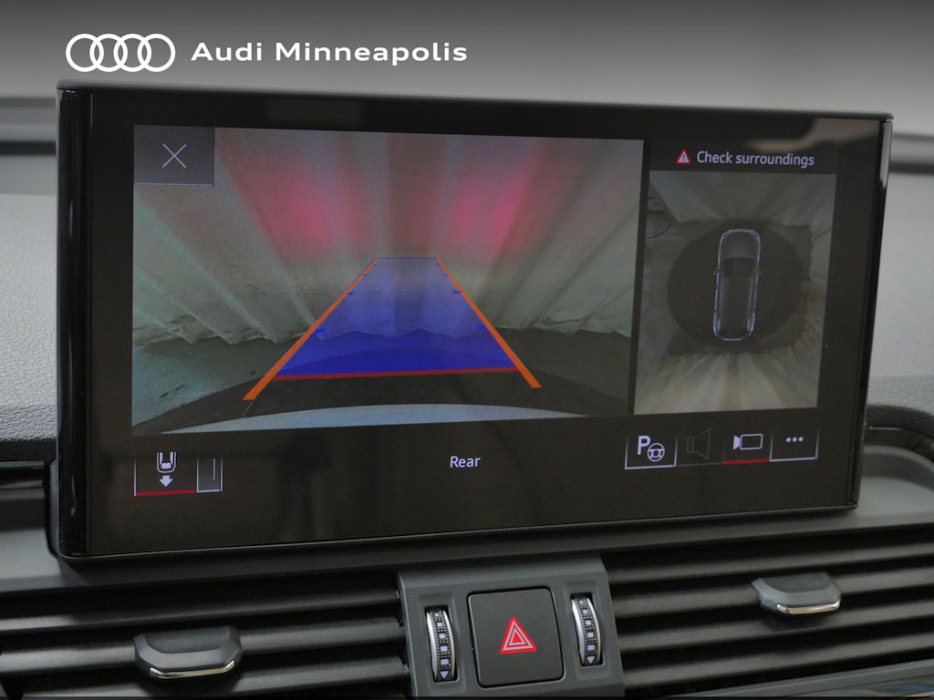 Thumbnail: 2023 Audi Q5 - 26