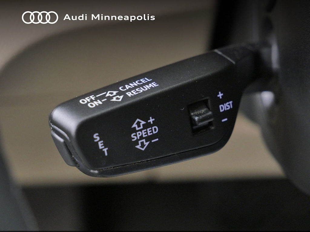 Thumbnail: 2023 Audi Q5 - 21