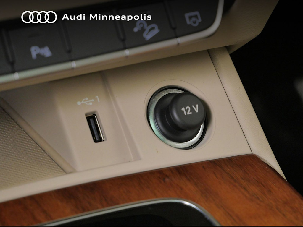 Thumbnail: 2023 Audi Q5 - 25