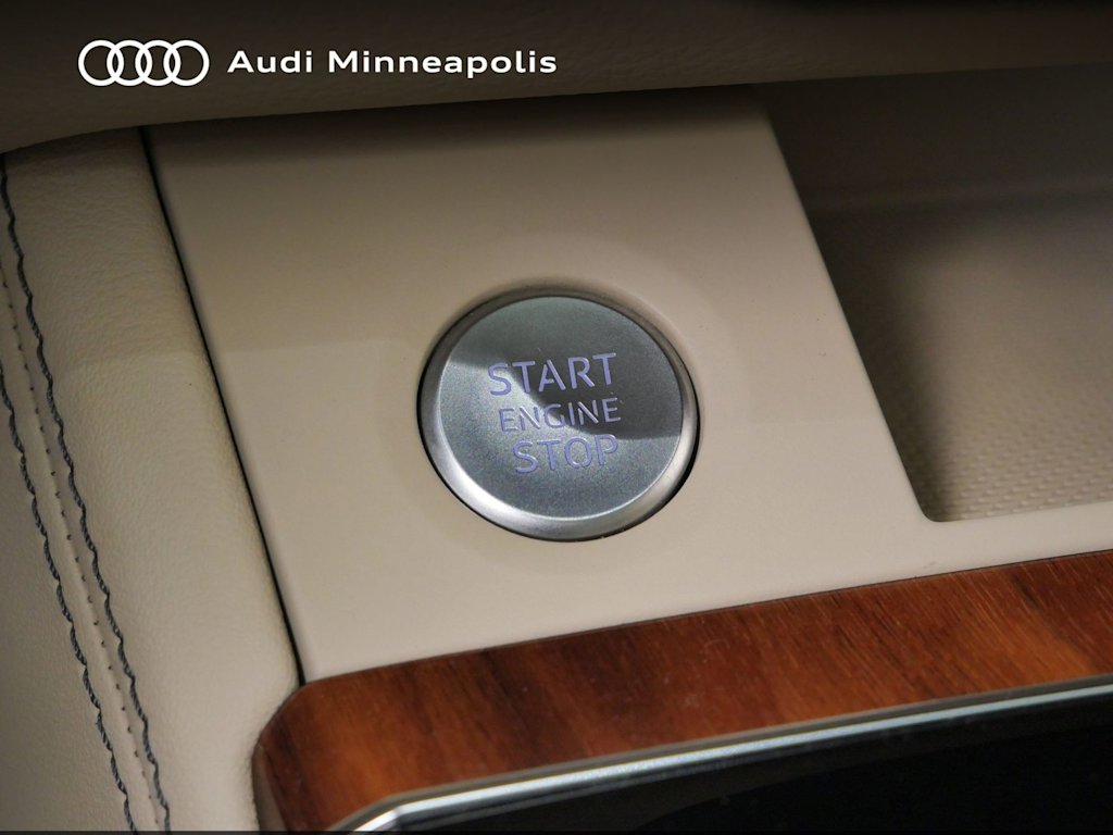 Thumbnail: 2023 Audi Q5 - 24