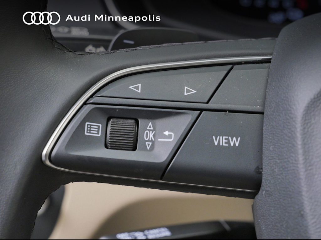 Thumbnail: 2023 Audi Q5 - 19