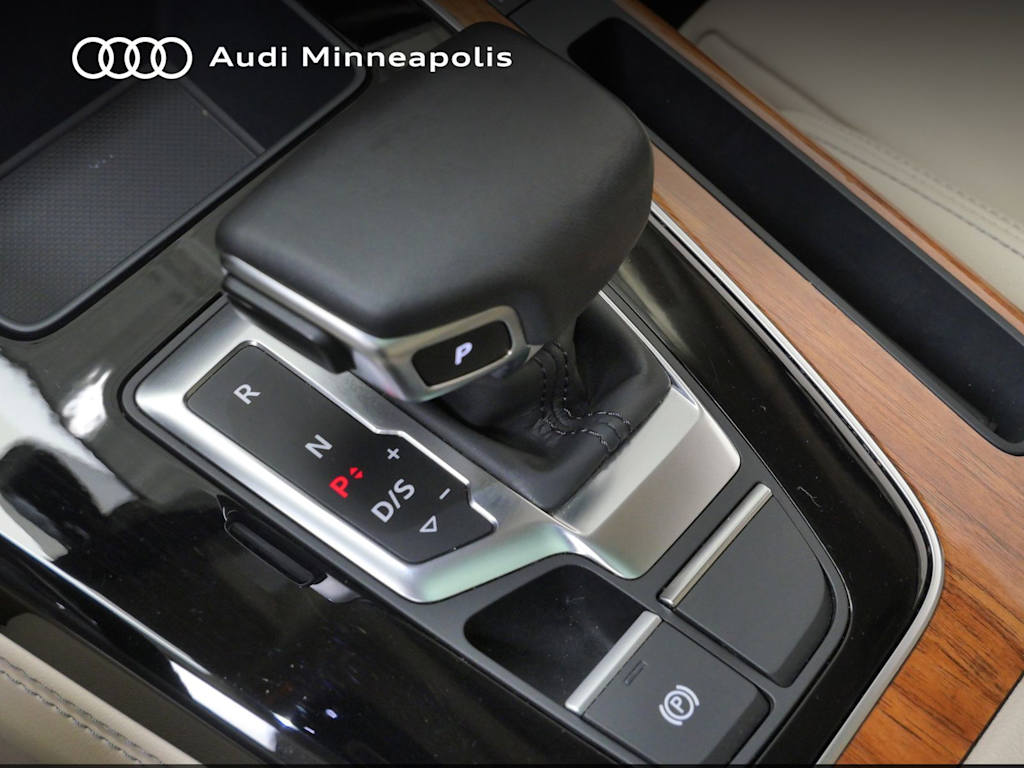 Thumbnail: 2023 Audi Q5 - 23