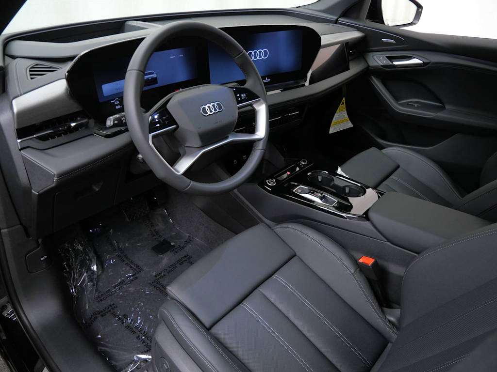 Thumbnail: 2027 Audi Q6 e-tron - 2