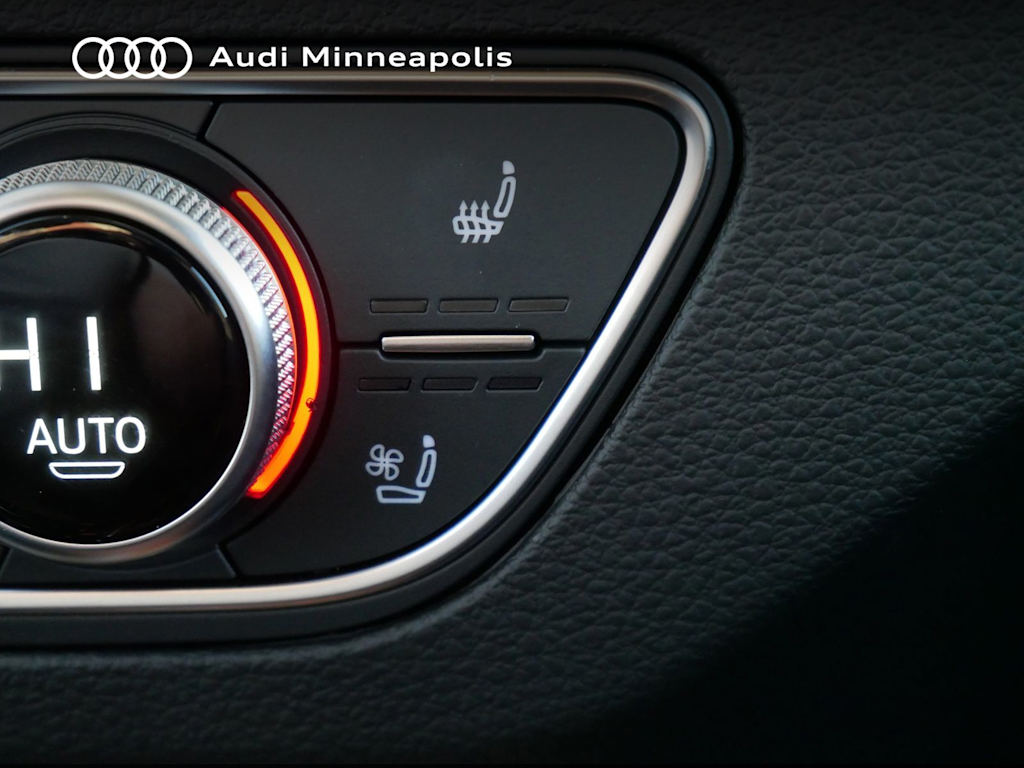 Thumbnail: 2023 Audi Q5 - 27