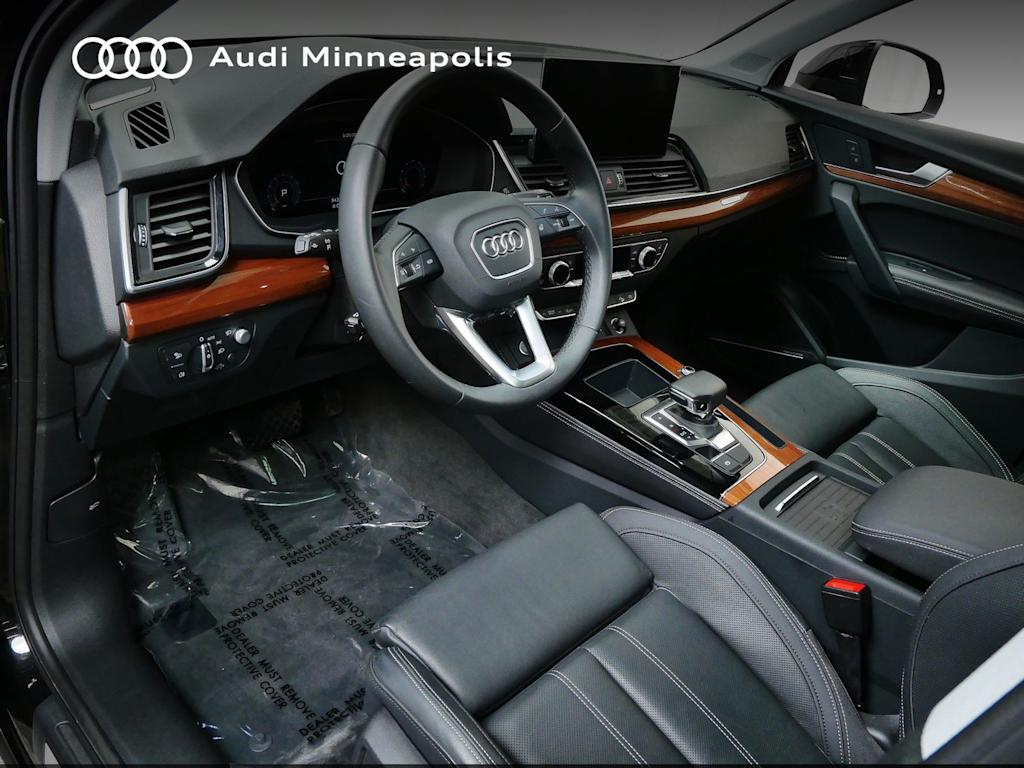 Thumbnail: 2023 Audi Q5 - 2