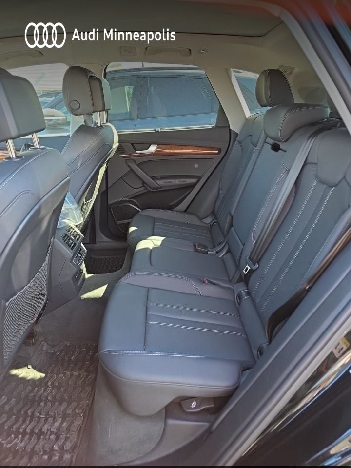 Thumbnail: 2023 Audi Q5 - 5