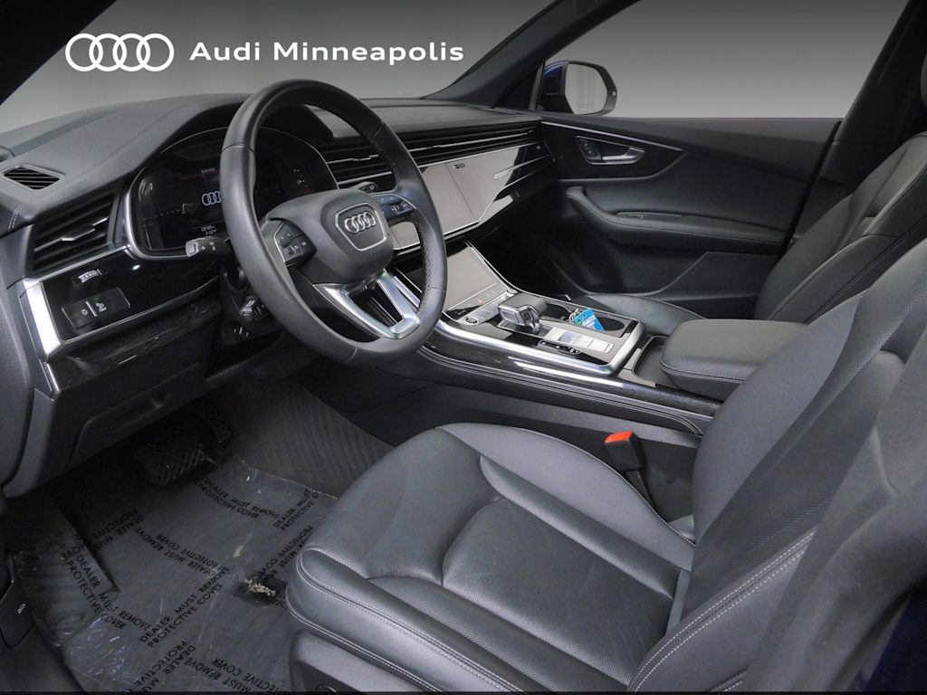 Thumbnail: 2023 Audi Q8 - 8