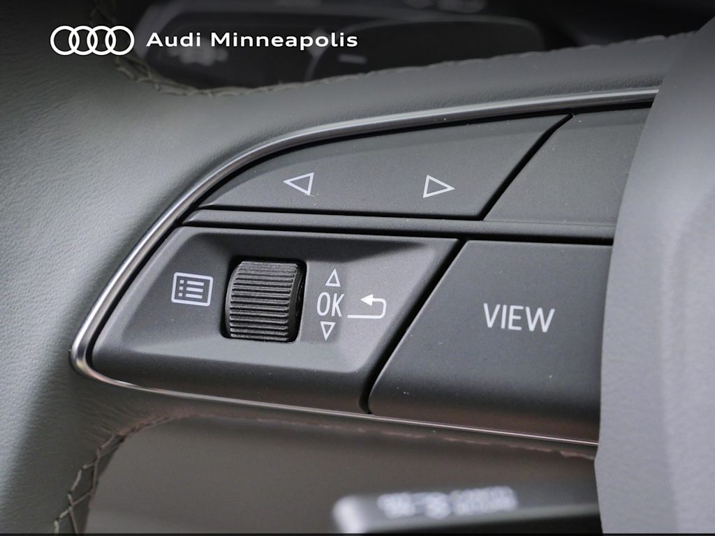 Thumbnail: 2023 Audi Q8 - 19