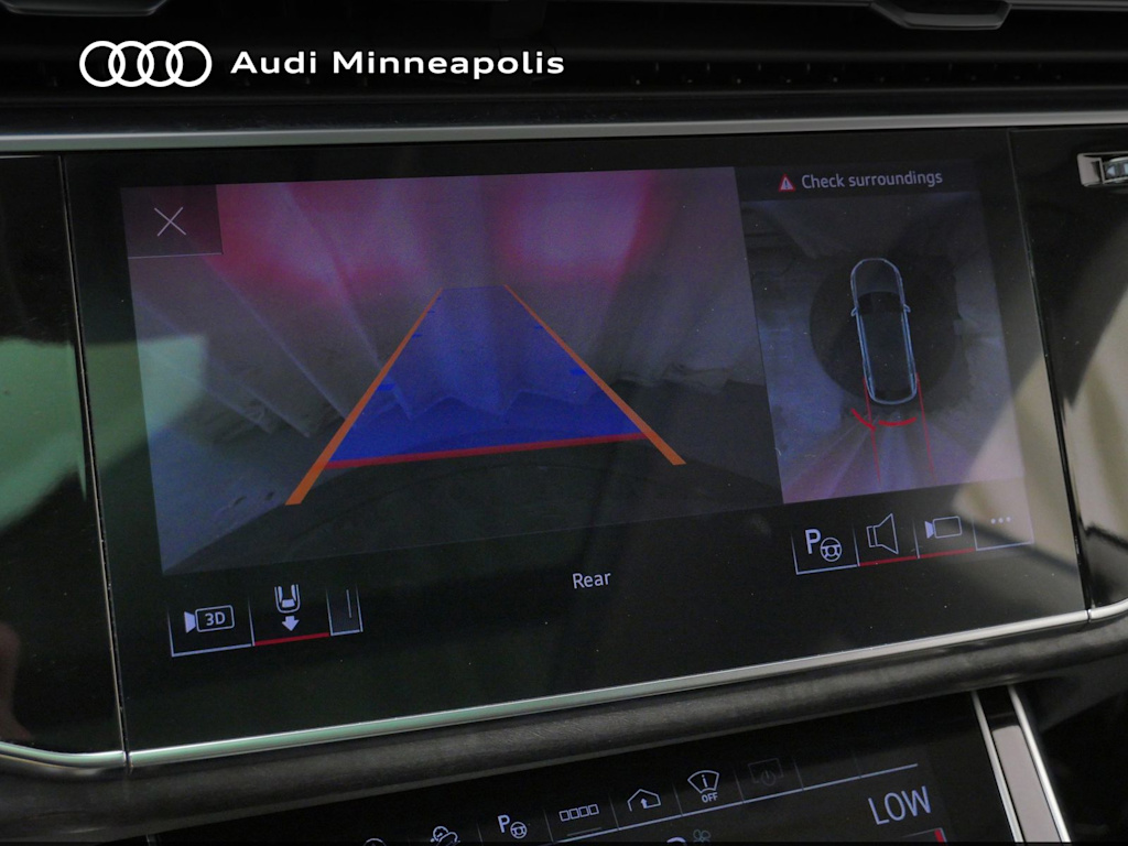 Thumbnail: 2023 Audi Q8 - 27
