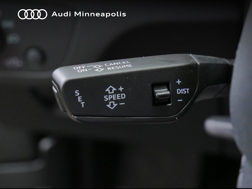 Thumbnail: 2023 Audi Q5 - 27