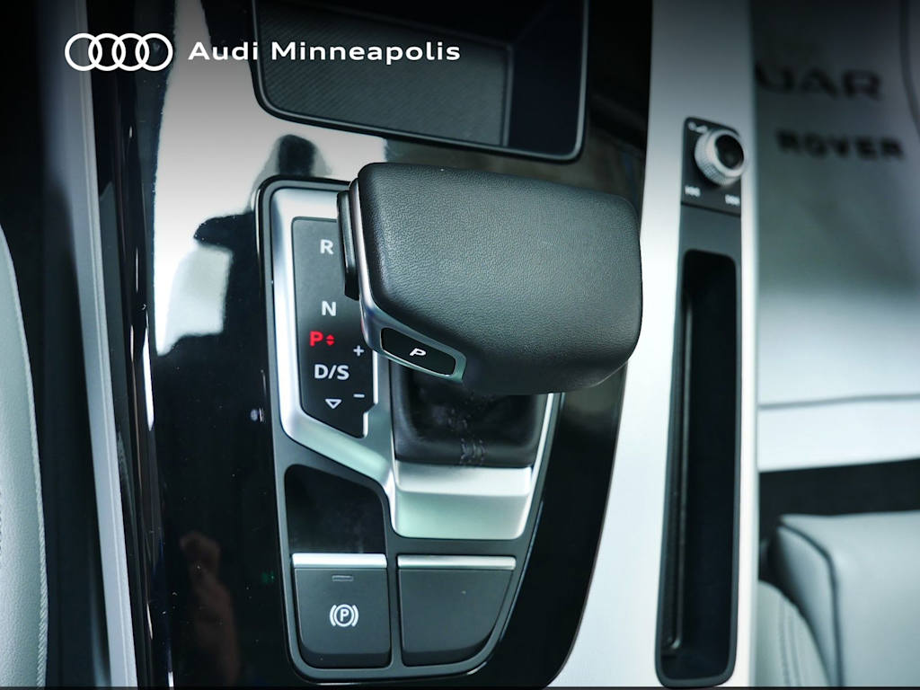 Thumbnail: 2024 Audi Q5 - 10