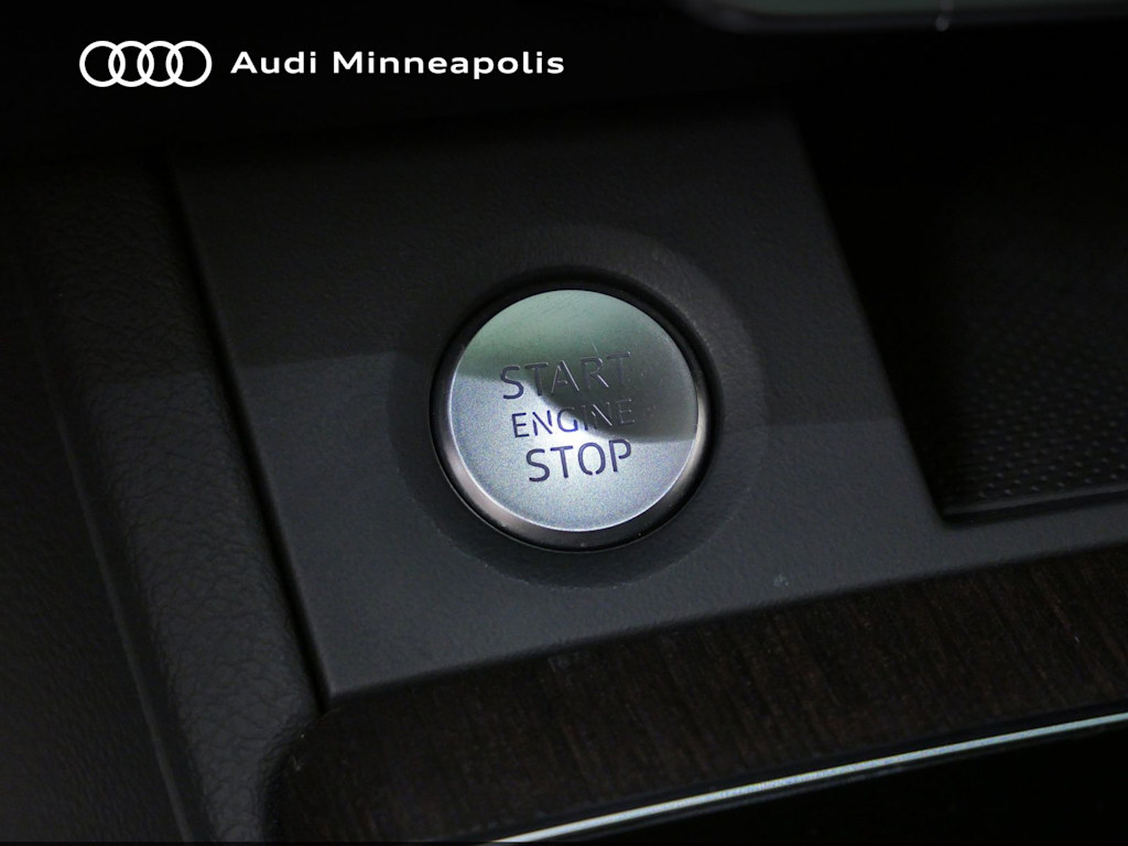 Thumbnail: 2023 Audi Q5 - 24