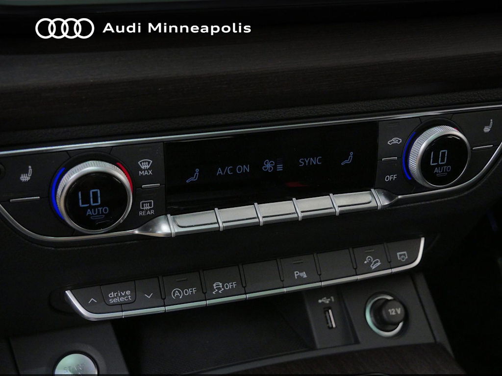 Thumbnail: 2023 Audi Q5 - 23