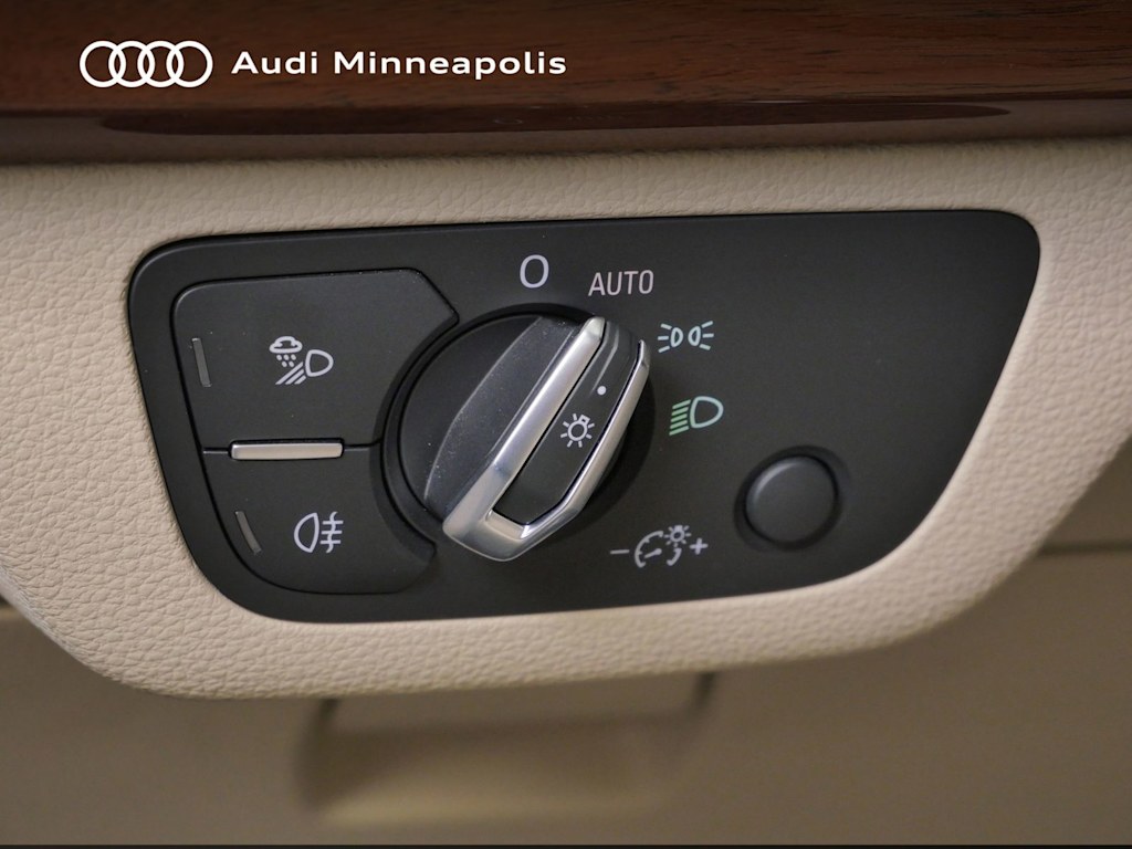 Thumbnail: 2023 Audi Q5 - 20