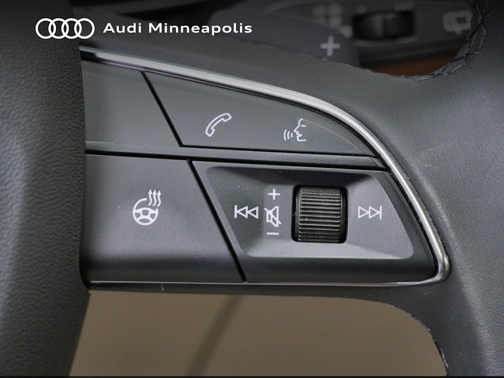 Thumbnail: 2023 Audi Q5 - 22
