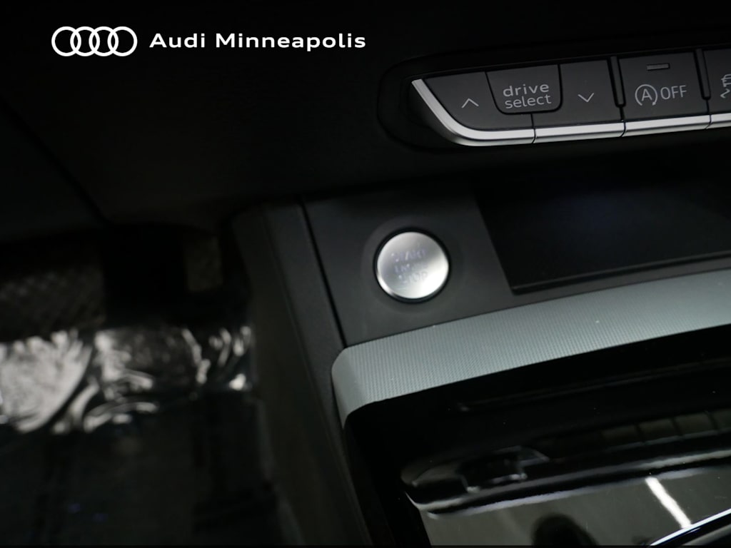 2024 Audi Q5 e Premium 24
