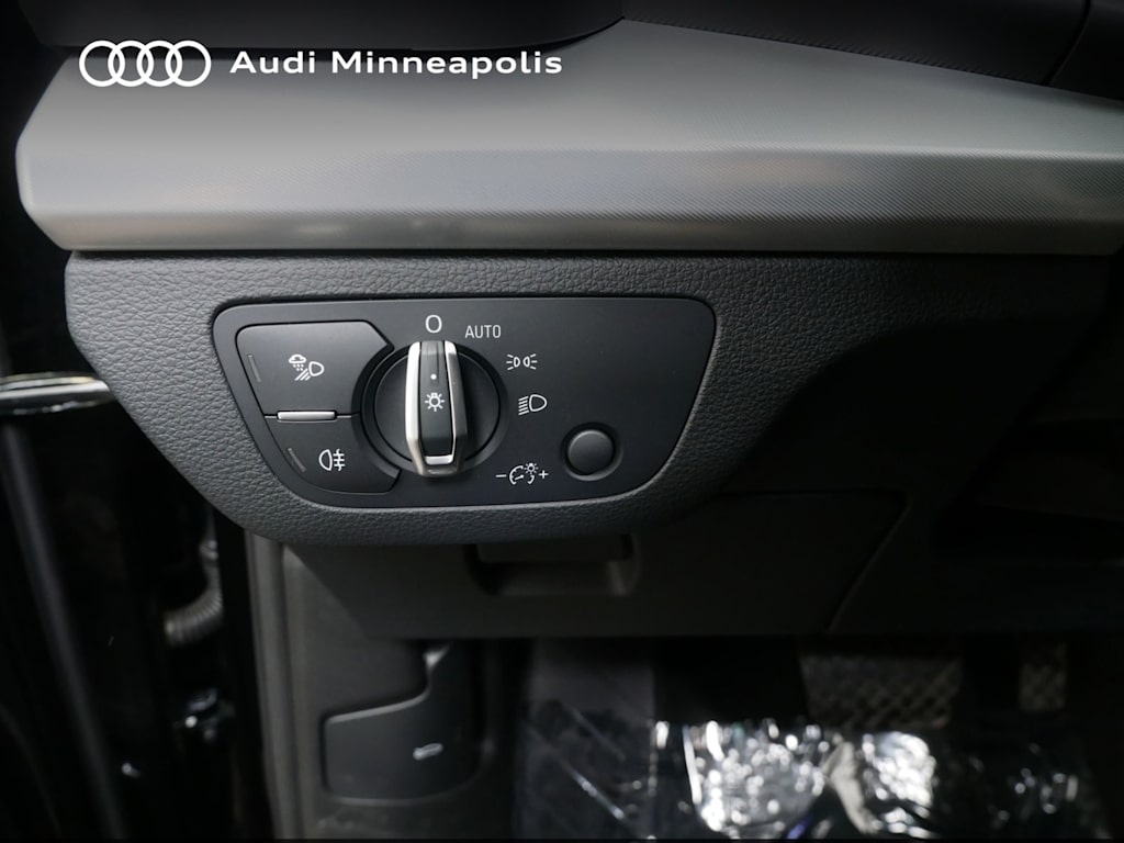 2024 Audi Q5 e Premium 20