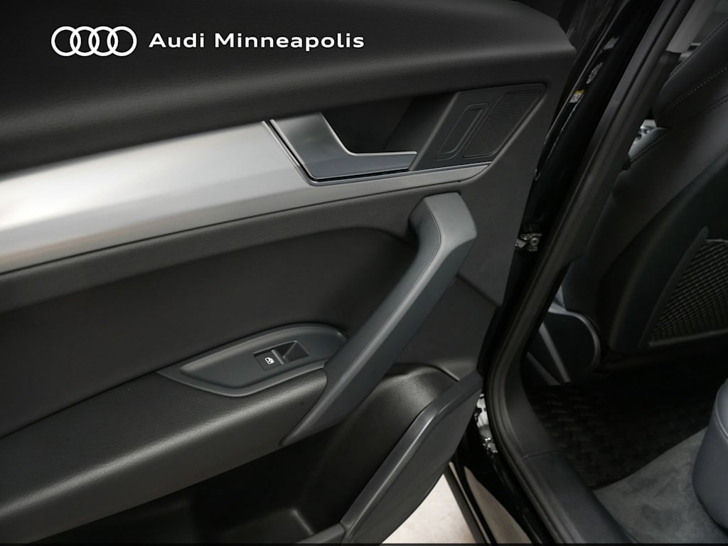 2024 Audi Q5 e Premium 17
