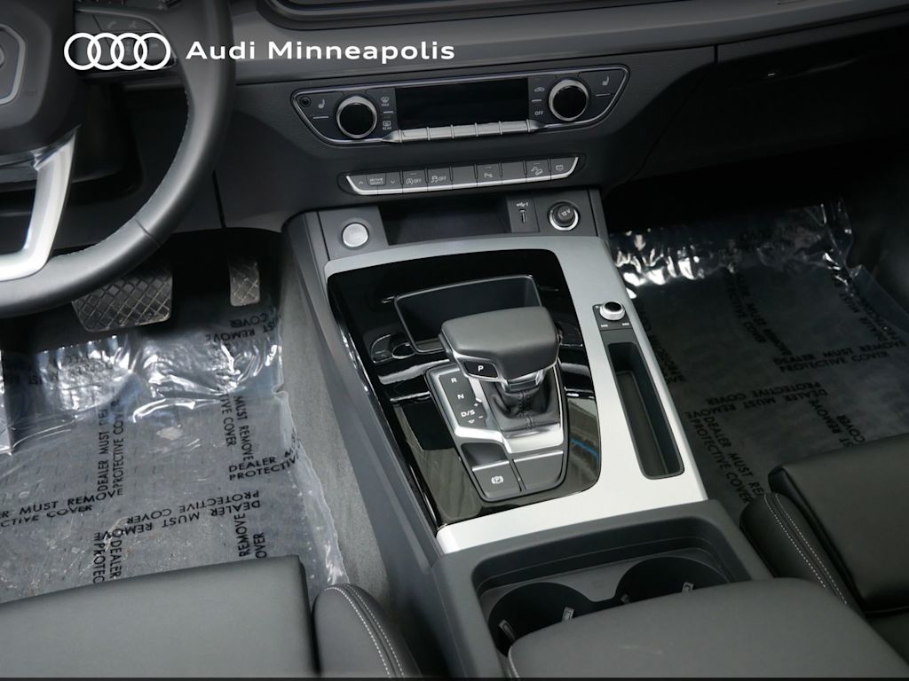 2024 Audi Q5 e Premium 11
