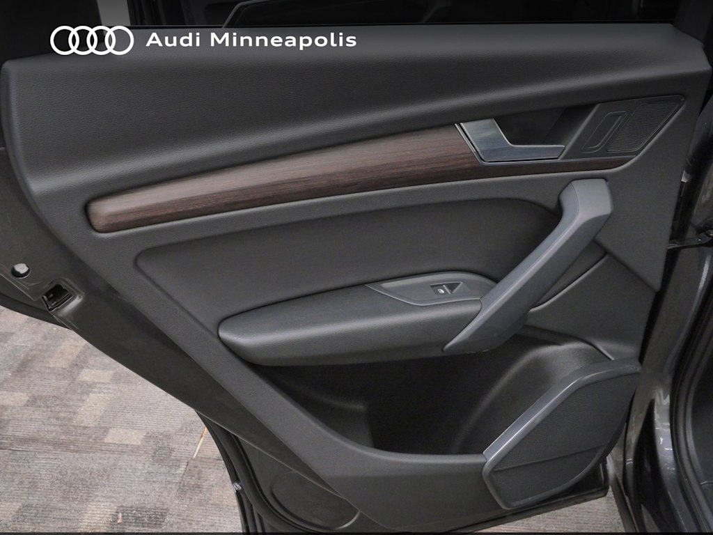 Thumbnail: 2023 Audi Q5 - 18