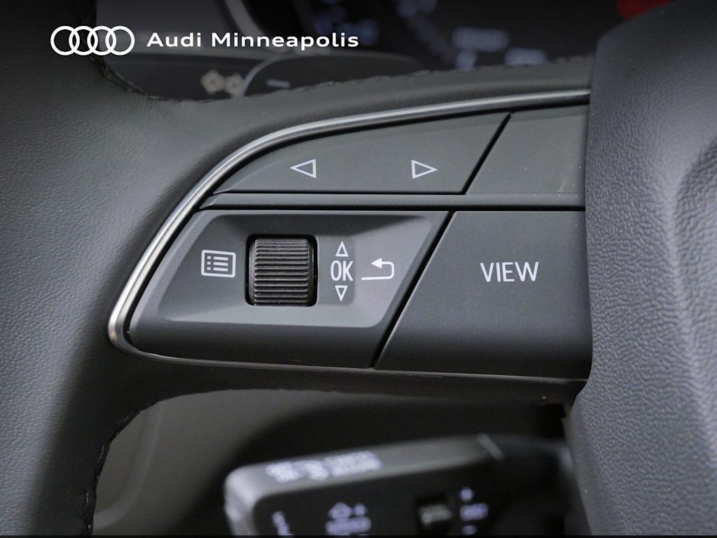 Thumbnail: 2023 Audi Q5 - 21
