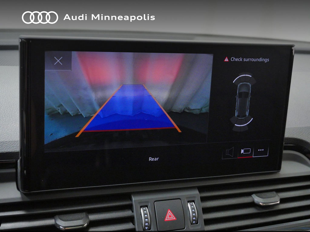 Thumbnail: 2023 Audi Q5 - 28