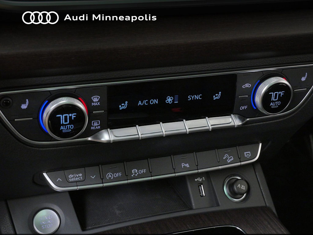 Thumbnail: 2023 Audi Q5 - 23