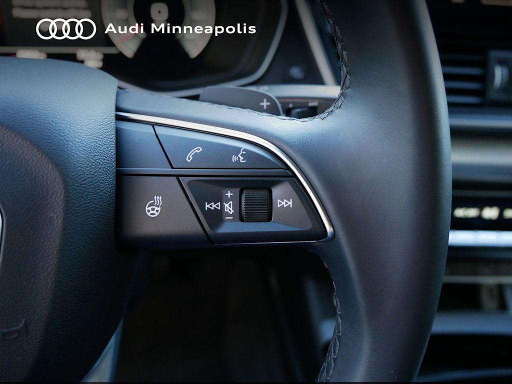 Thumbnail: 2025 Audi Q5 - 22