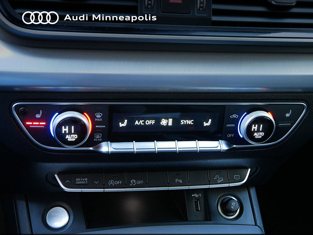 Thumbnail: 2025 Audi Q5 - 24