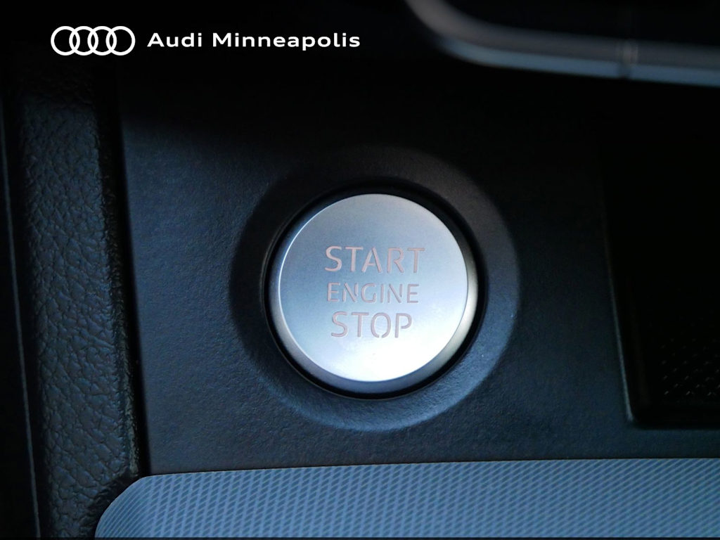 Thumbnail: 2025 Audi Q5 - 23