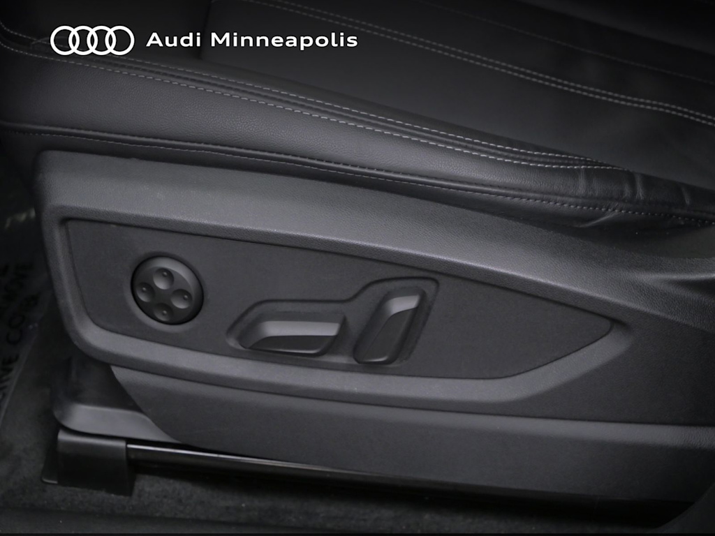 Thumbnail: 2023 Audi Q5 - 16