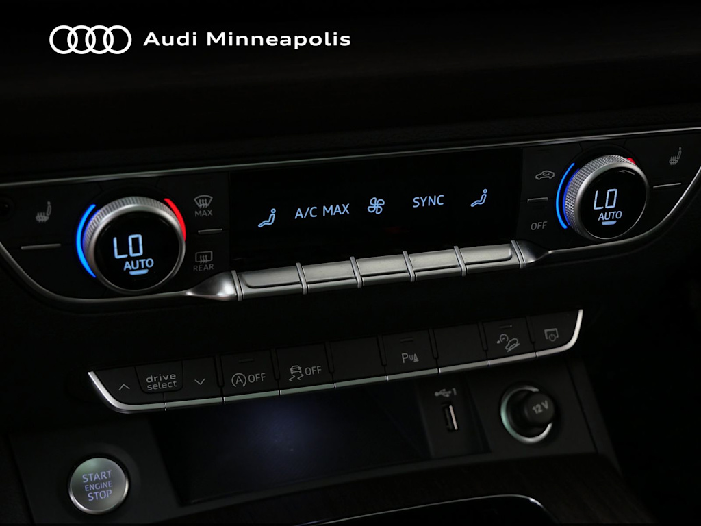 Thumbnail: 2023 Audi Q5 - 23