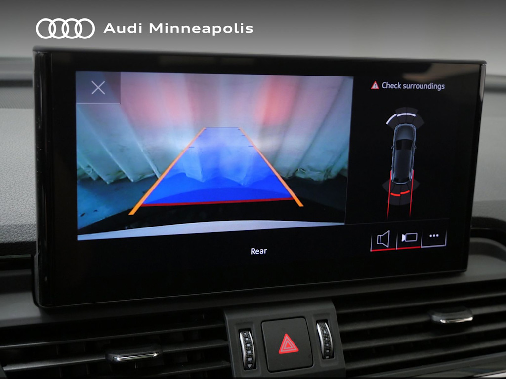 Thumbnail: 2023 Audi Q5 - 26