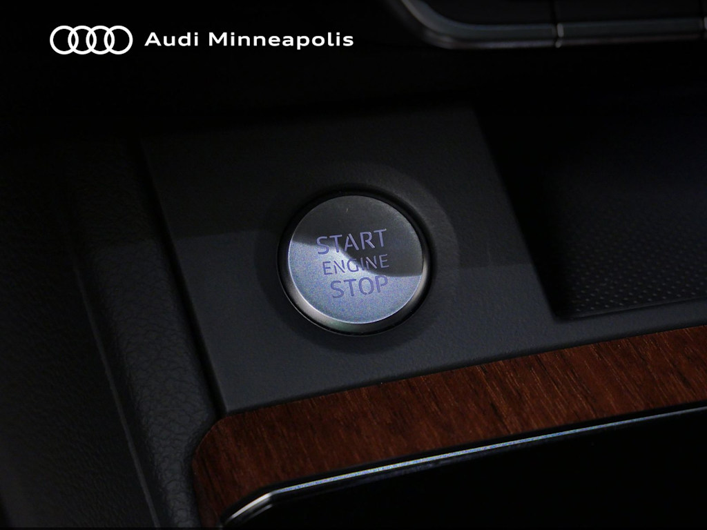 Thumbnail: 2023 Audi Q5 - 24
