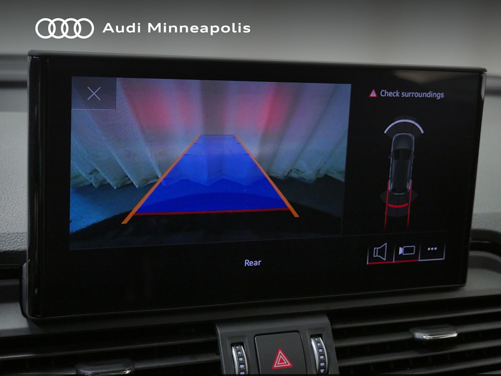 Thumbnail: 2023 Audi Q5 - 27