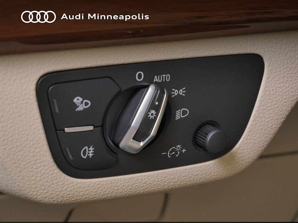 Thumbnail: 2023 Audi Q5 - 20